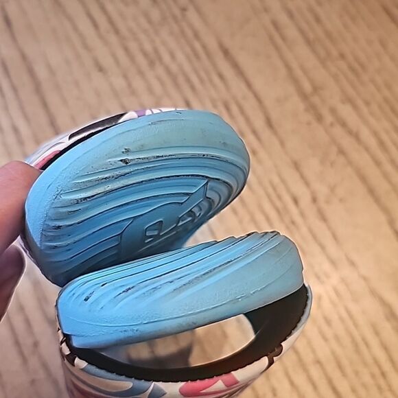 Under Armour slides size 13 - Picture 3 of 5